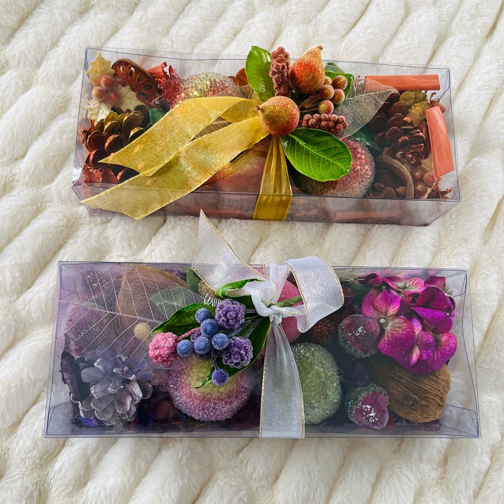 Potpourri and beaded fruit in set/2 boxes. Lightly scented. Beautiful! NWT❣️ - Picture 6 of 6